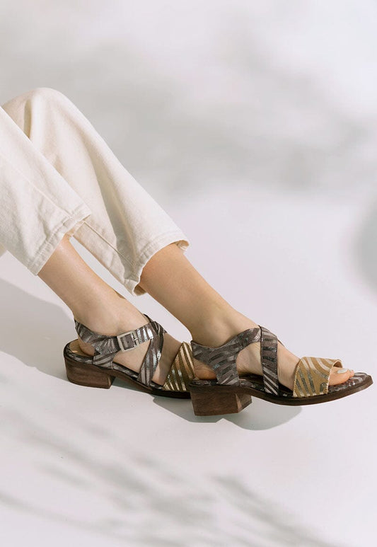 Sandalia Mujer / Salteador Metalico